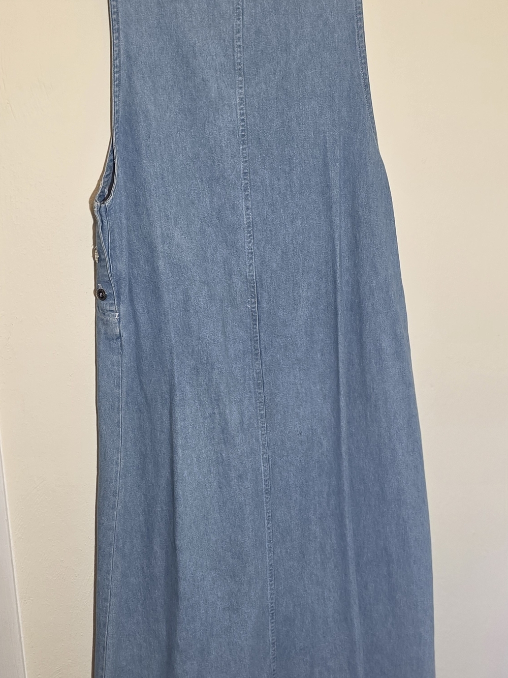 Sport Timer Light Wash Denim Tank Top - Picture 3 of 5